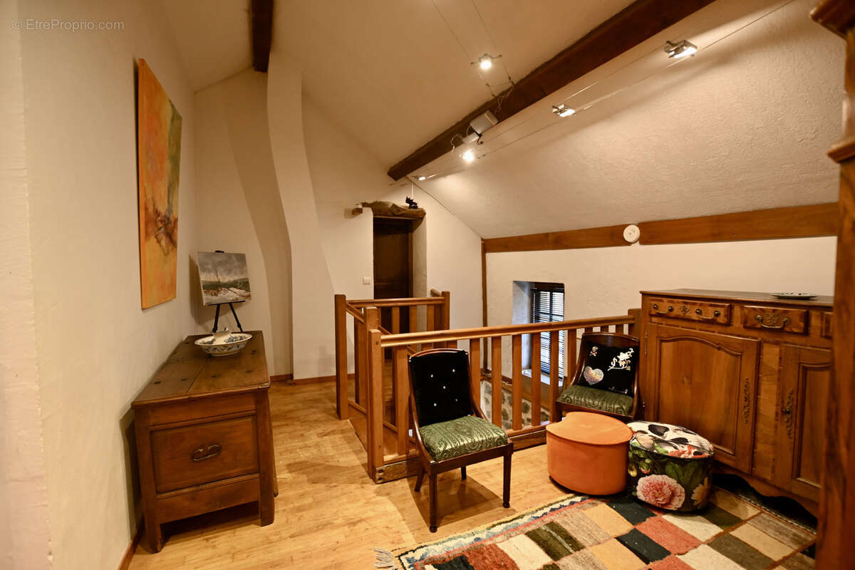 Maison à VEZELAY