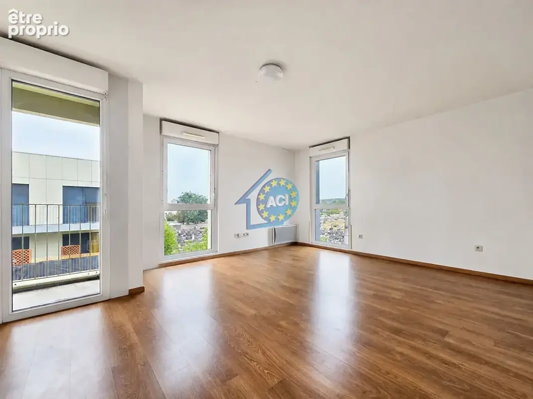 Appartement - Mantes-la-Jolie - 3 chambres - 72 m² - 2 parkings - photo 2
