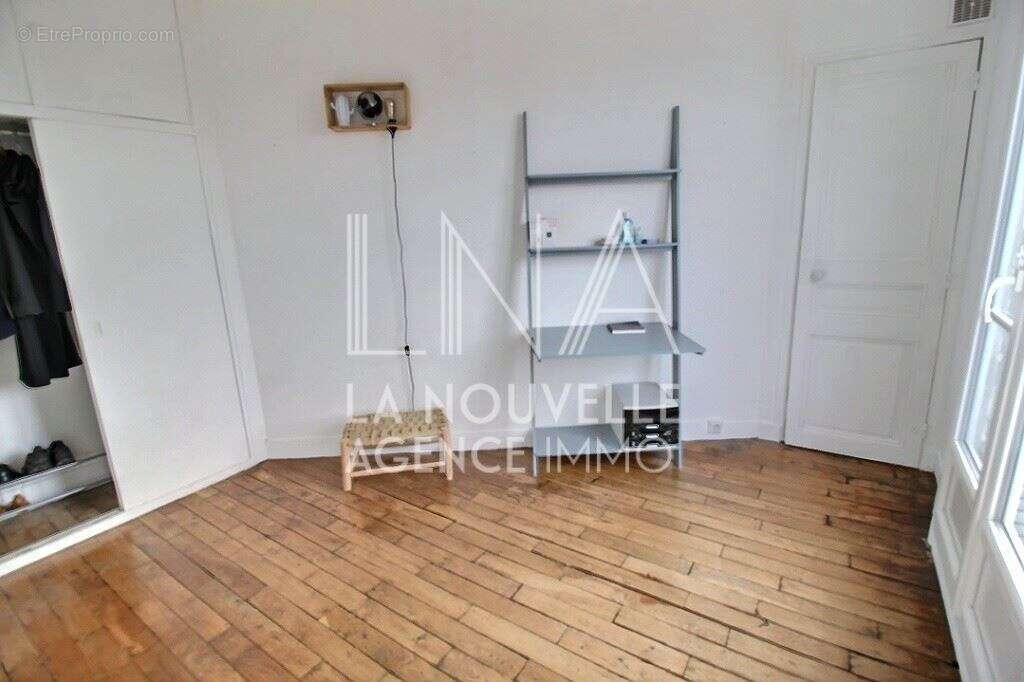 Appartement à LES LILAS