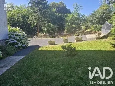 Photo 1 - Maison à SAINT-PIERRE-DE-TRIVISY