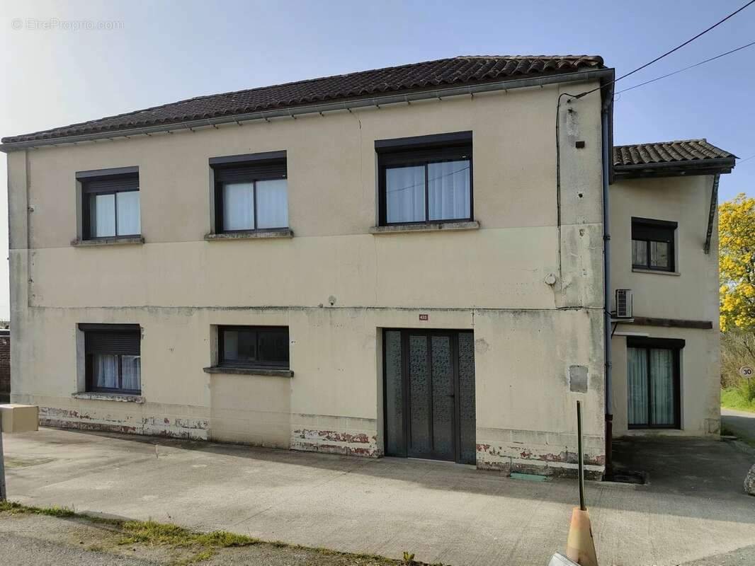 Appartement à CARDAN