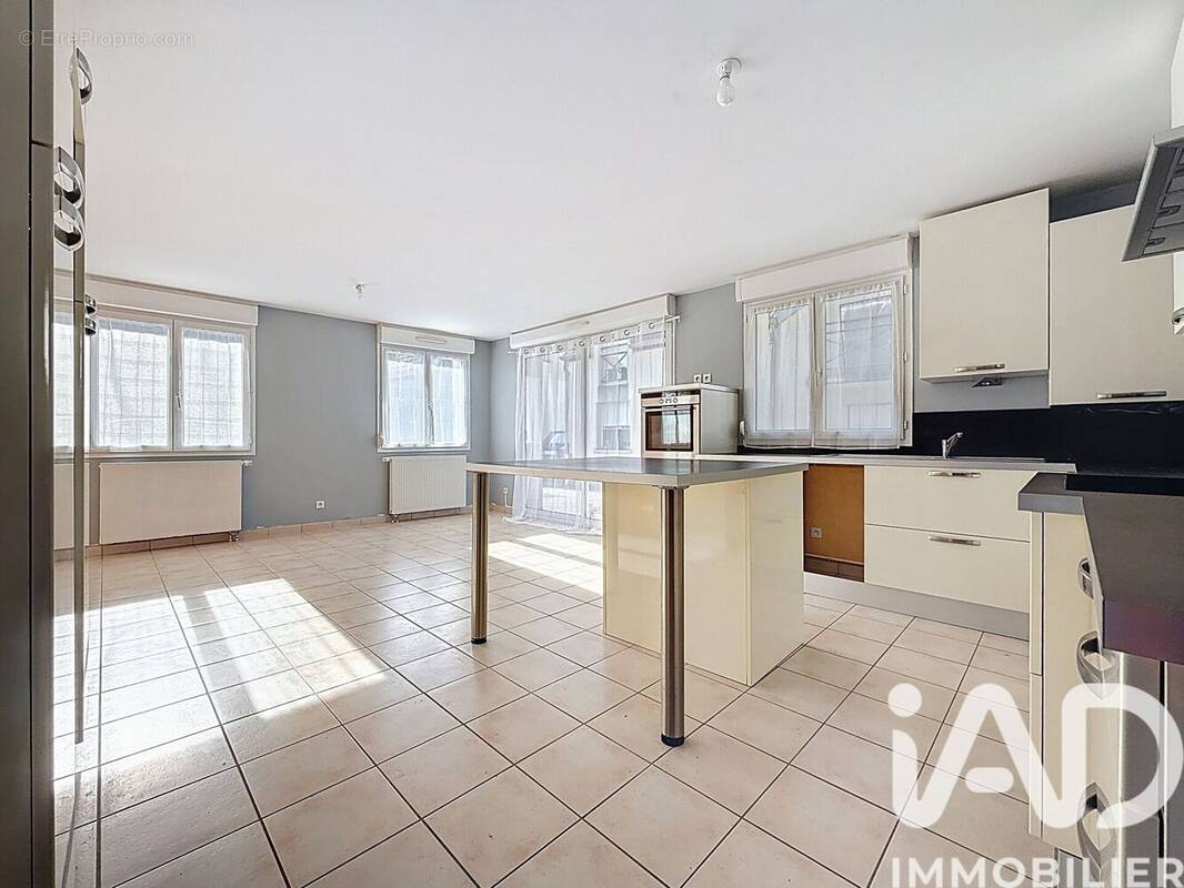 Photo 1 - Appartement à VAROIS-ET-CHAIGNOT
