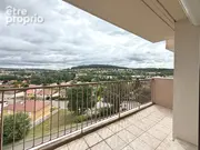 Appartement à ROCHE-LA-MOLIERE