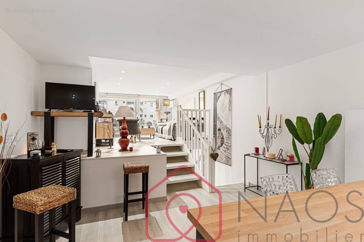 Appartement à FREJUS