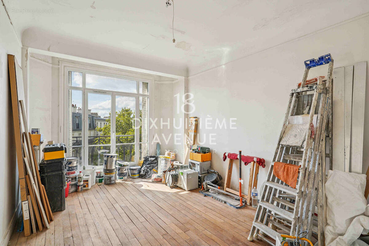 Appartement à PARIS-18E