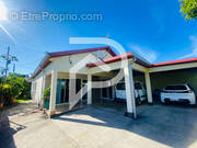 Maison à SAINT-PIERRE