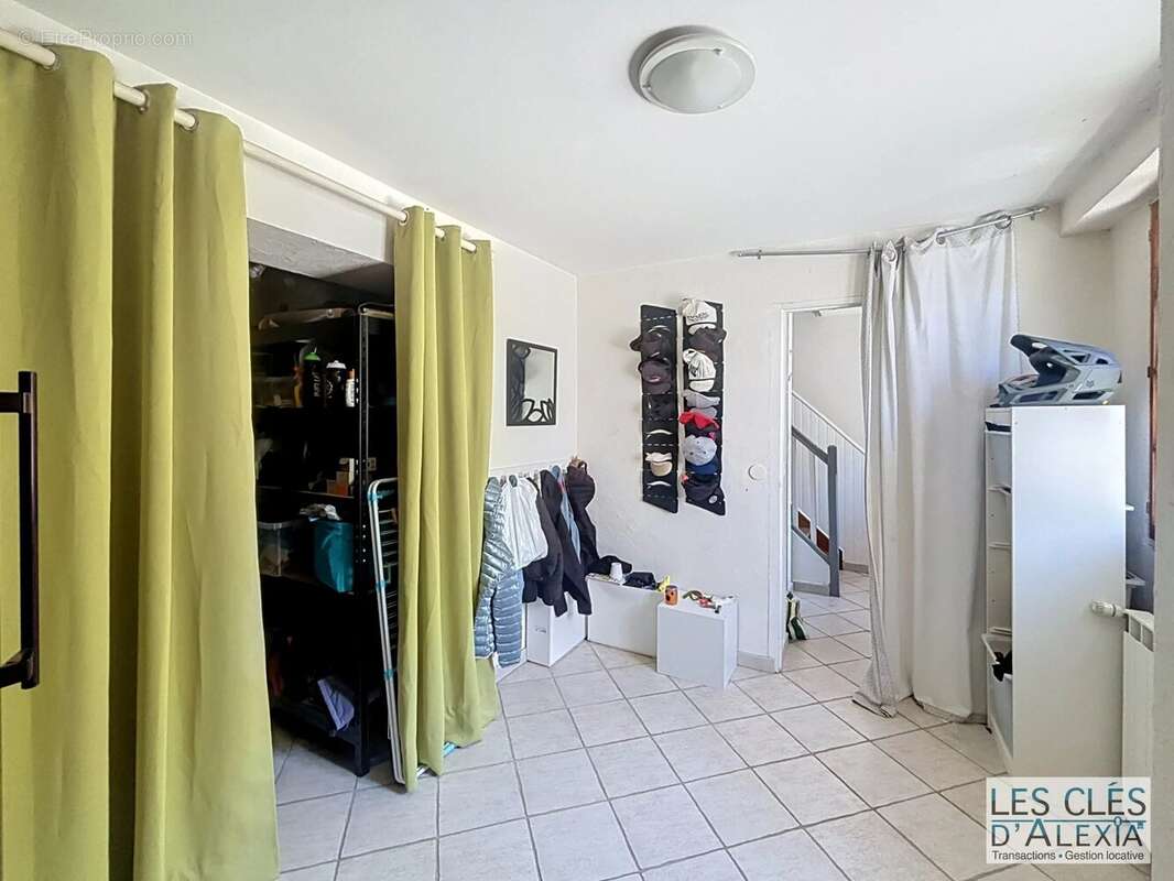 Maison individuelle Centre Village Echalas 98m² - photo 15
