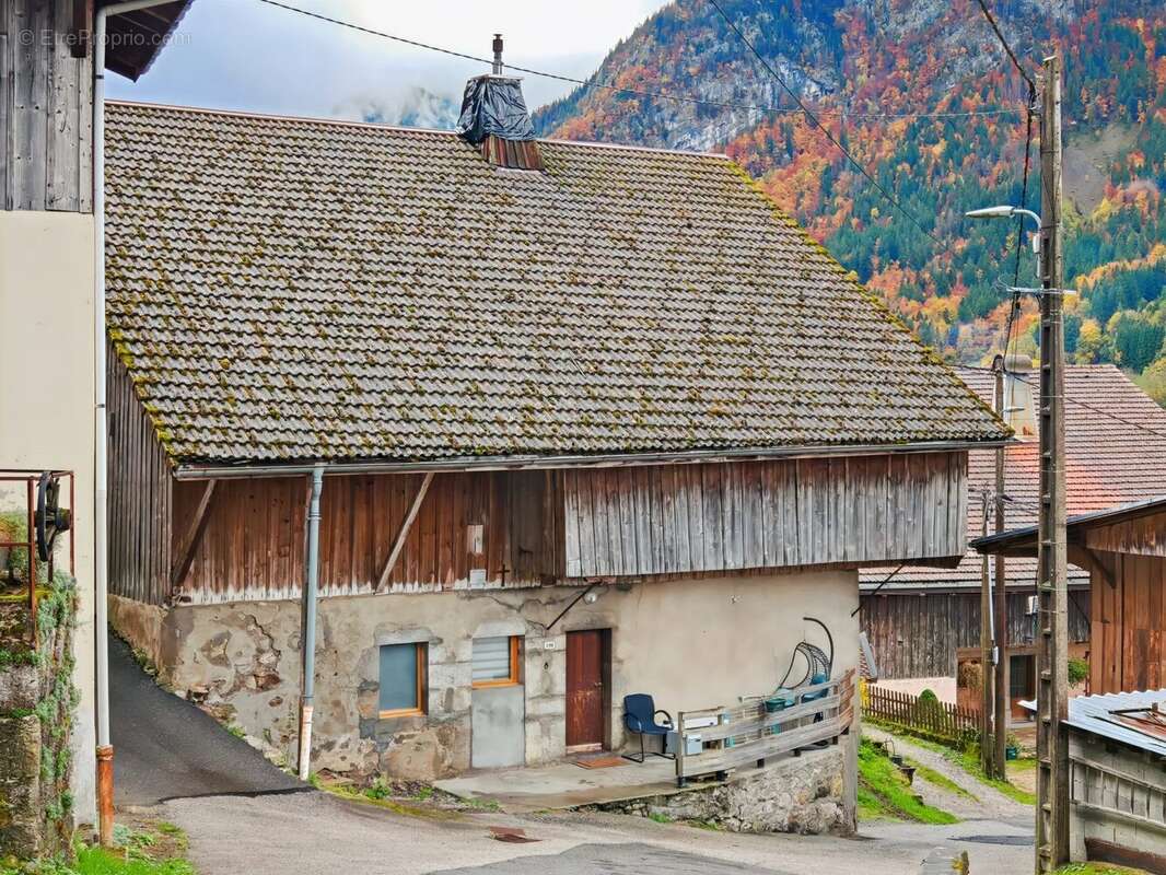 Maison à BONNEVILLE