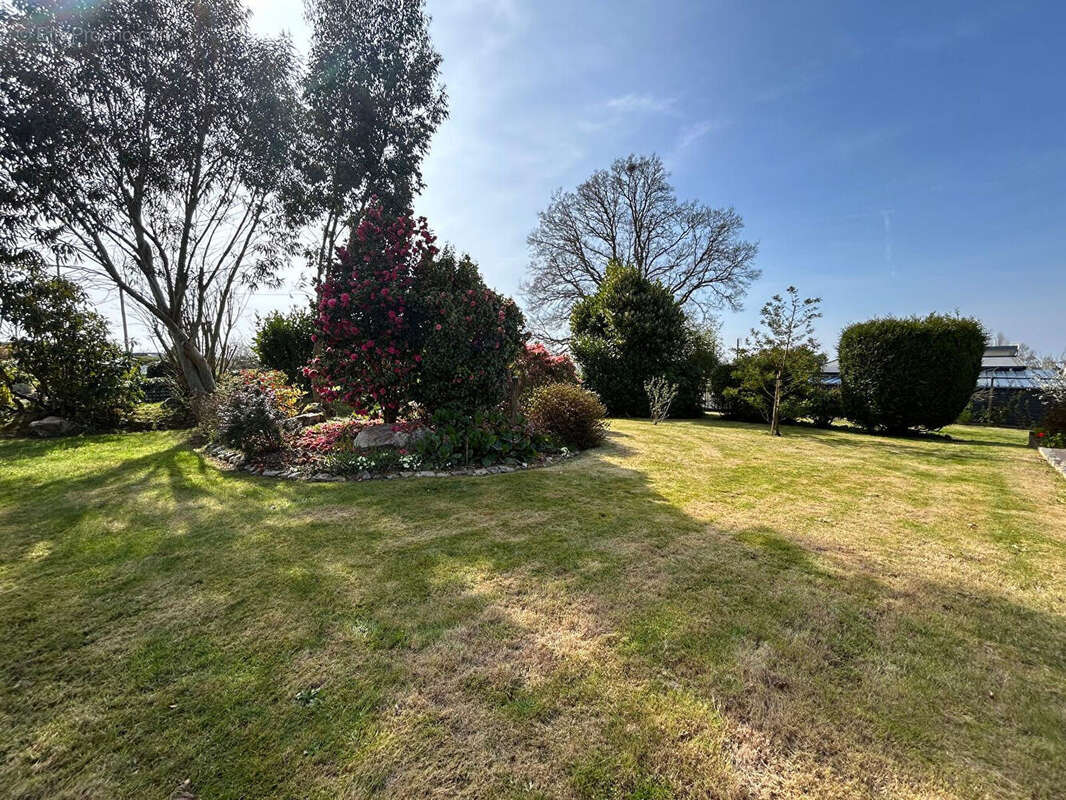 Maison à PLOUGONVEN