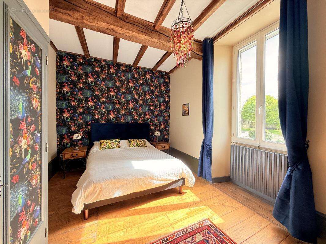 Maison à CHATEAUNEUF-SUR-CHARENTE