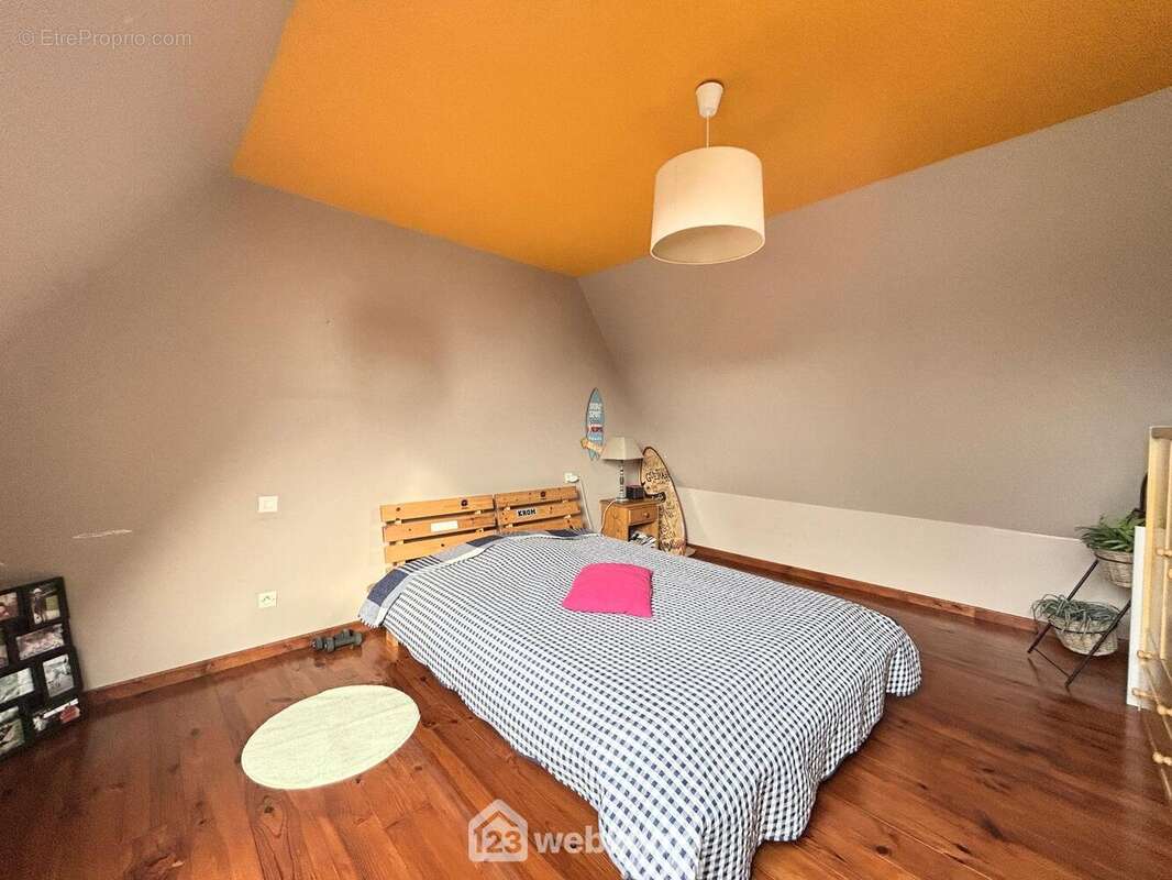 Maison à PLOUGRESCANT