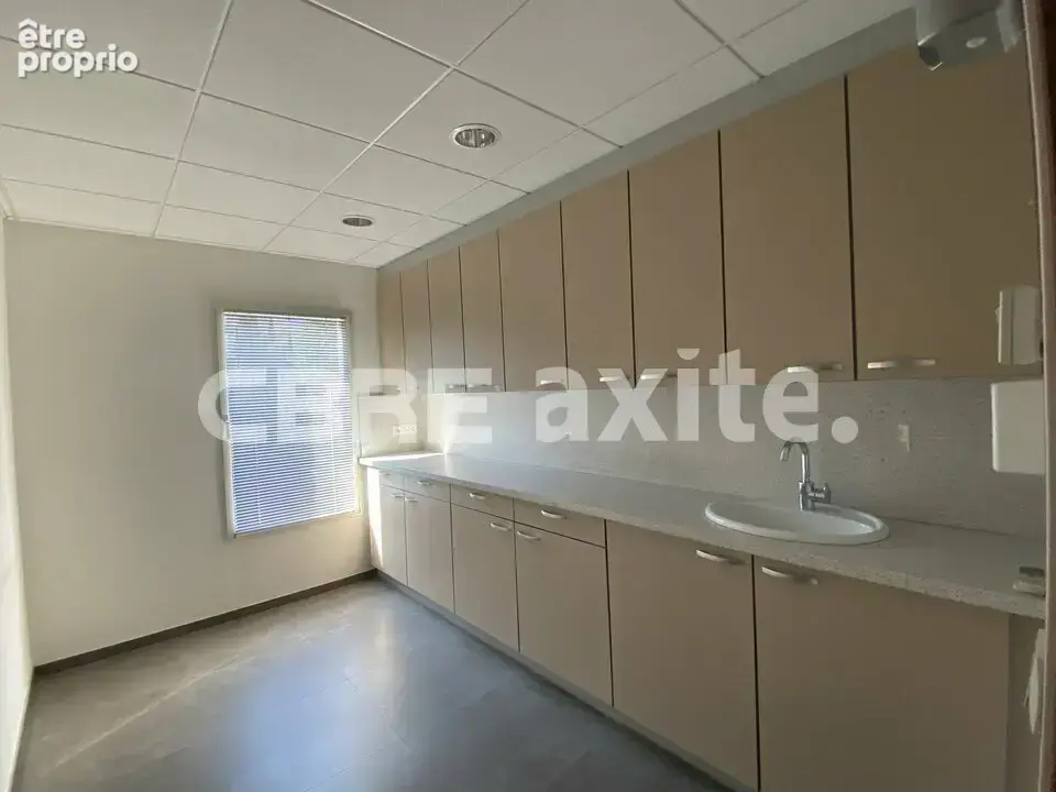 Photo Autres à La Balme-De-Sillingy au prix de 330 000€