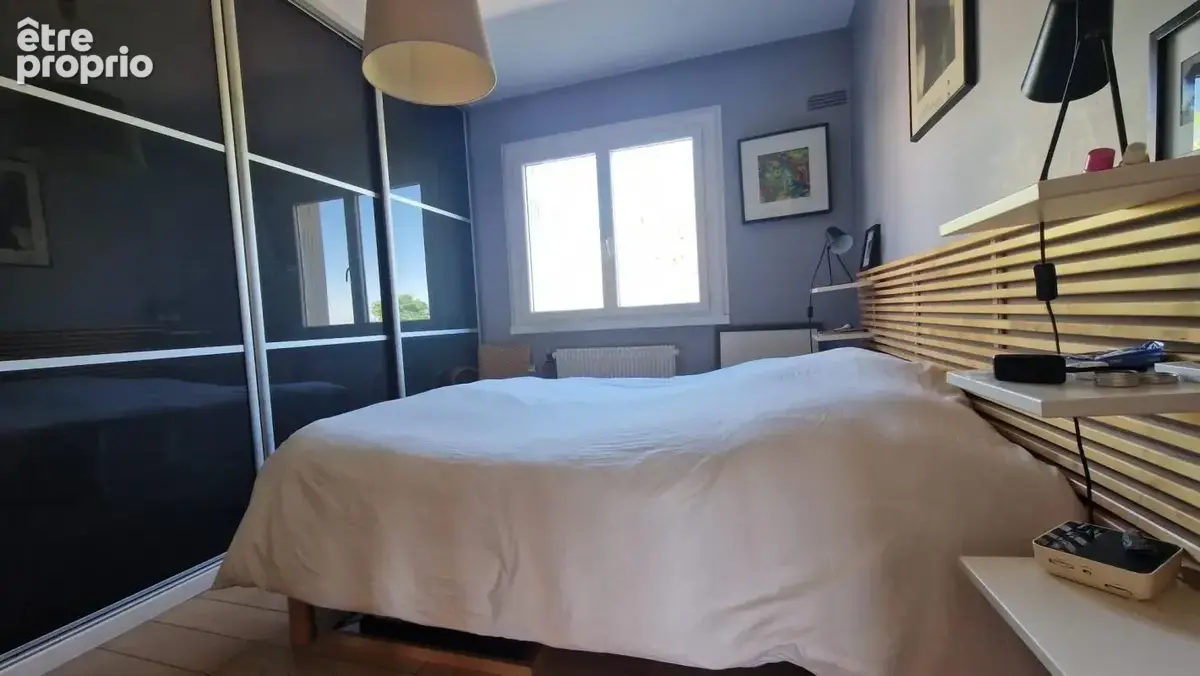 Rue de Margnolles, T4 de 88 m² dans un immeuble bien entretenu - photo 5