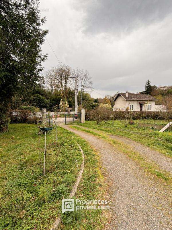 Maison à FRANCHEVILLE