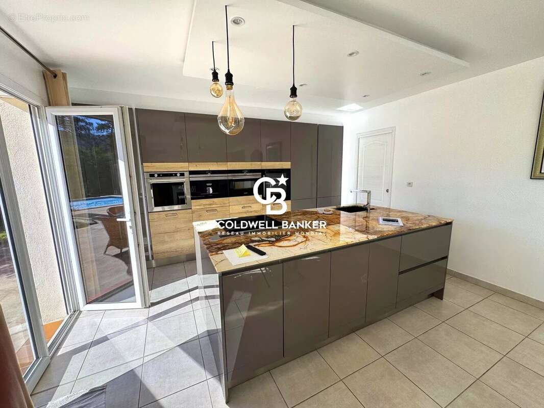 Maison à SAINTE-MAXIME