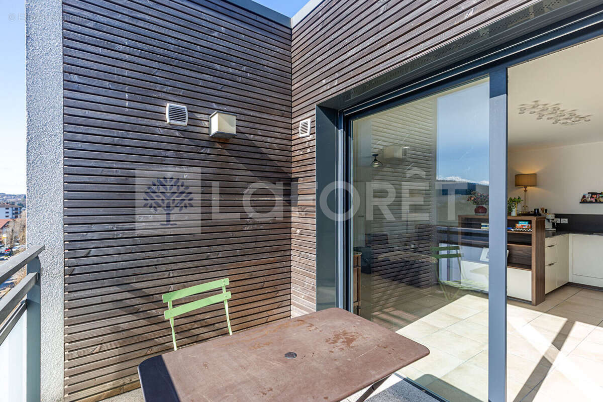 Agence immobiliere laforet - "agave" - appartement t3 traversant de 78,80 m² - balcons - garage en sus - dernier etage - vue deg - photo 9