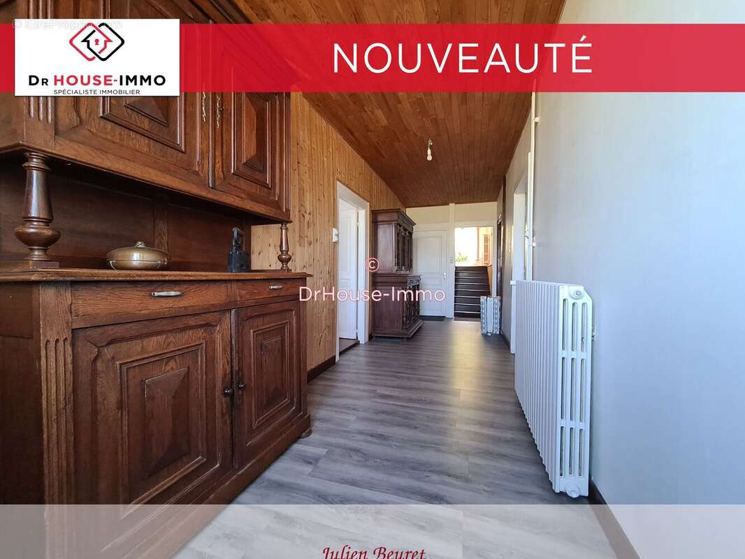 Maison à HUANNE-MONTMARTIN