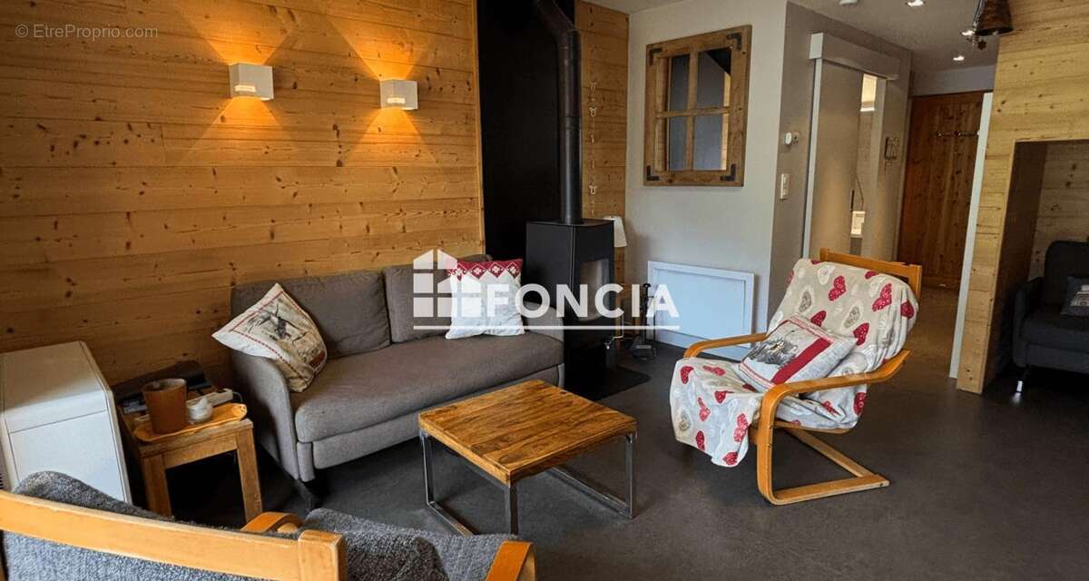 Appartement à SAINT-CHAFFREY