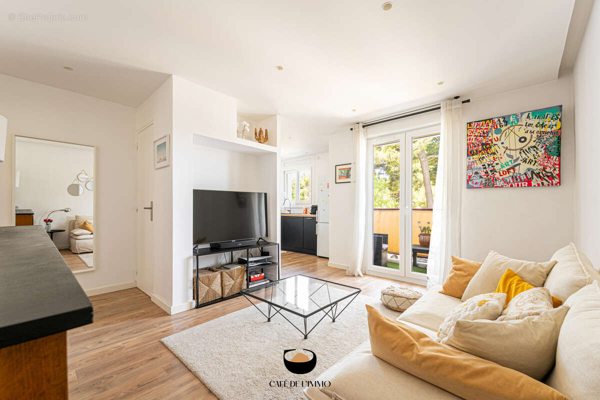 Appartement à MARSEILLE-12E