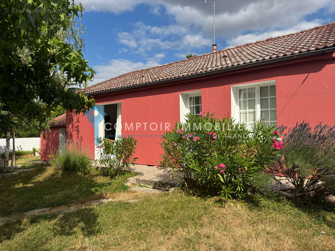 Maison à VILLABE