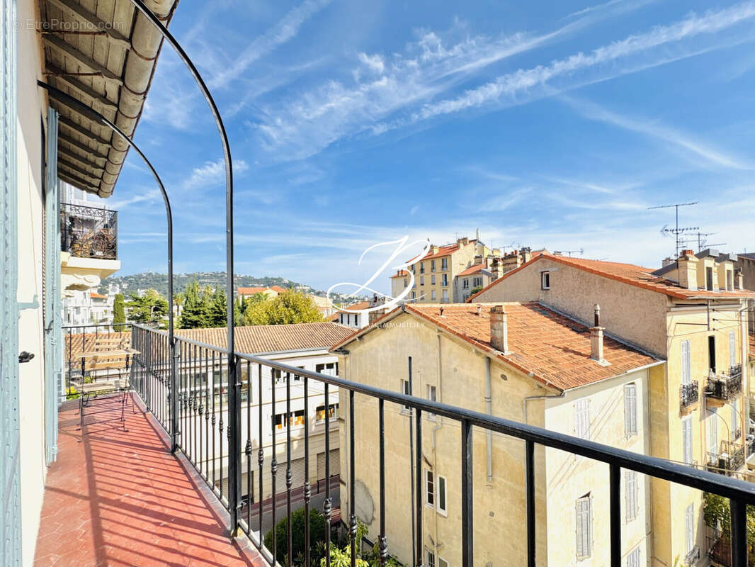 Appartement à CANNES