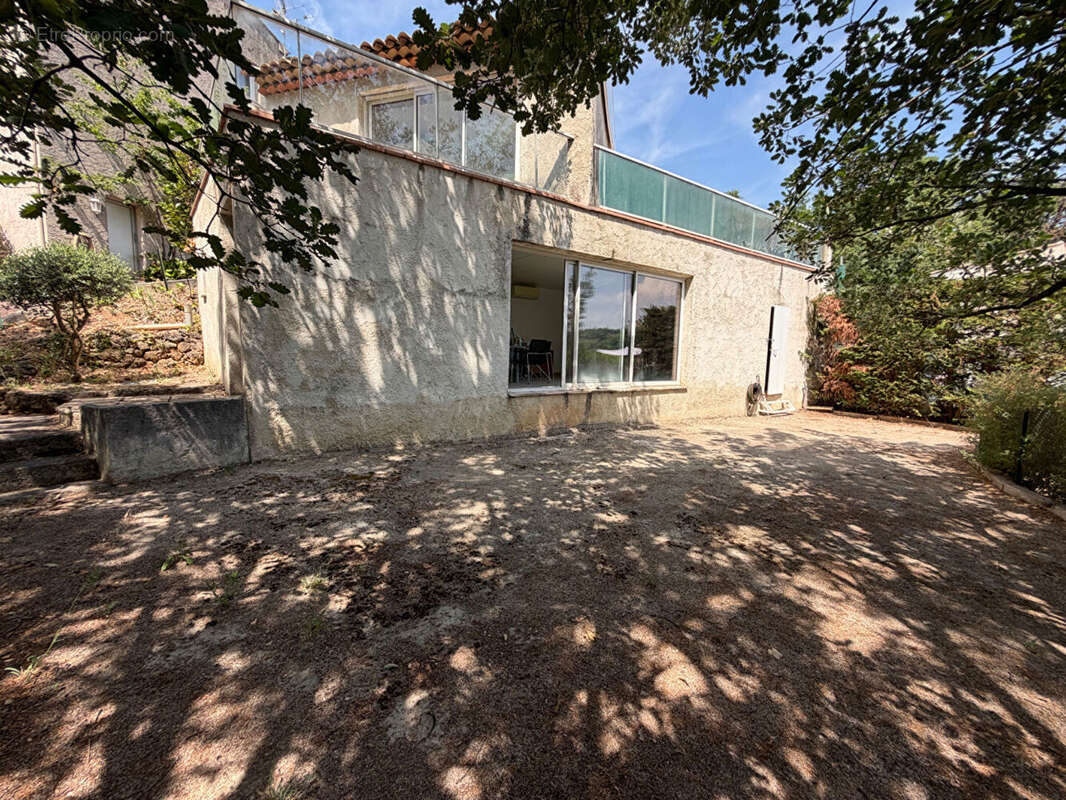 LA GAUDE VILLAGE - Maison individuelle 5 Pièces avec PISCINE - photo 16
