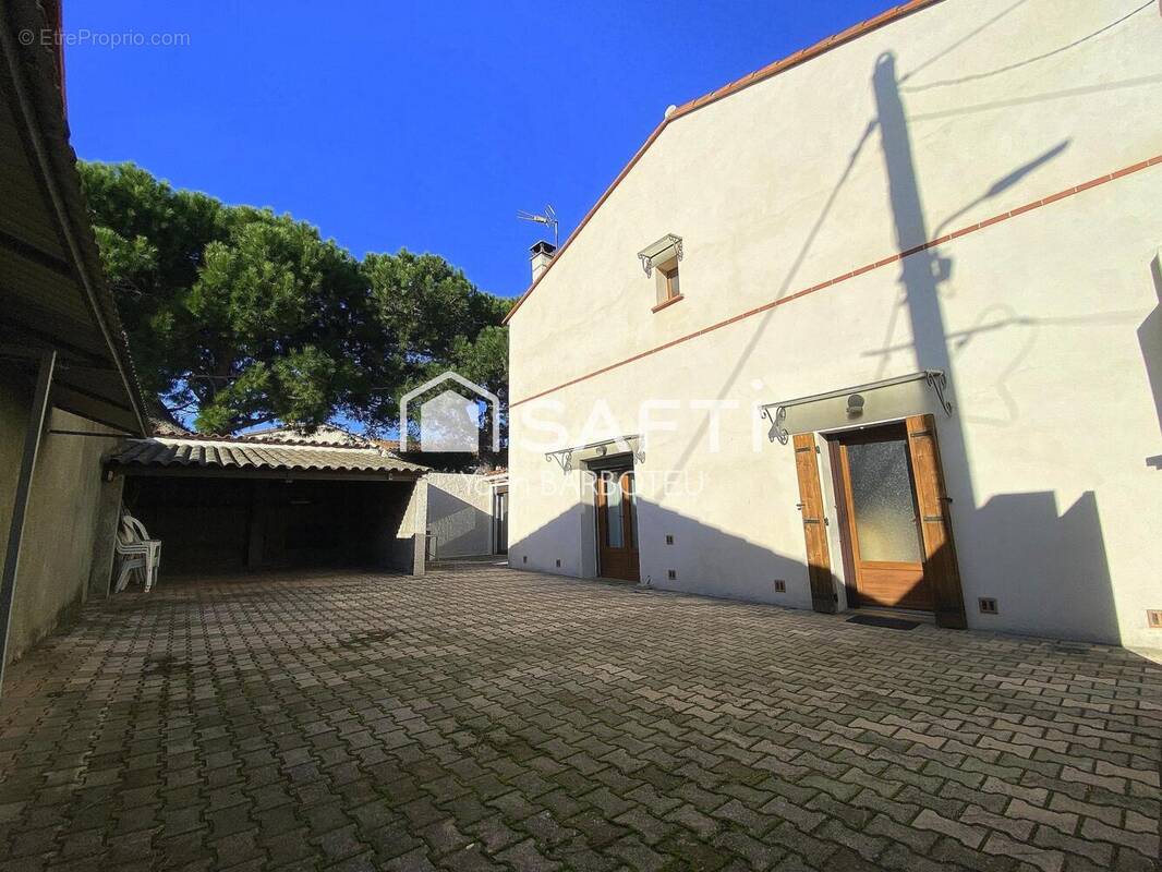 Photo 1 - Maison à SAINT-CYPRIEN