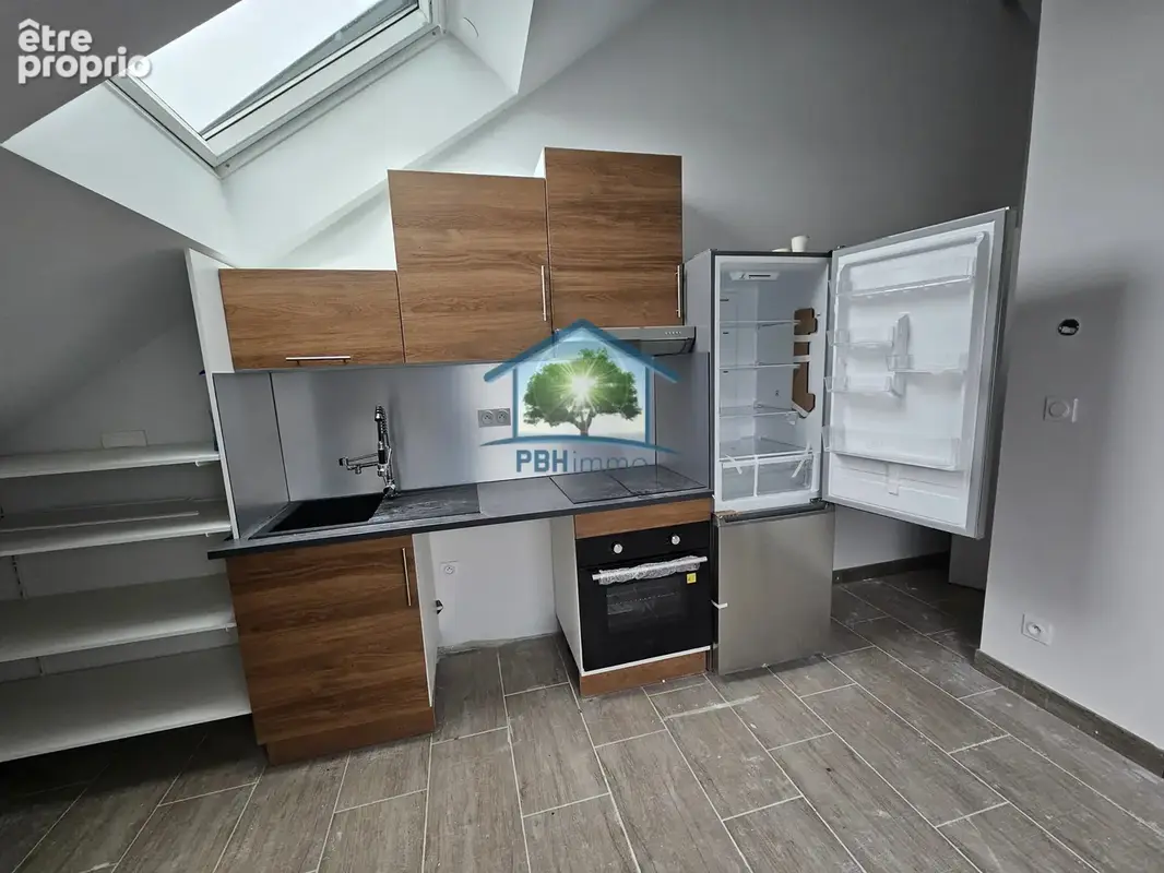 L'isle d'abeau immeuble 7 studios meubles - photo 13
