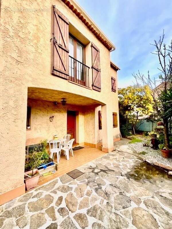 Photo 2 - Maison à LE PRADET