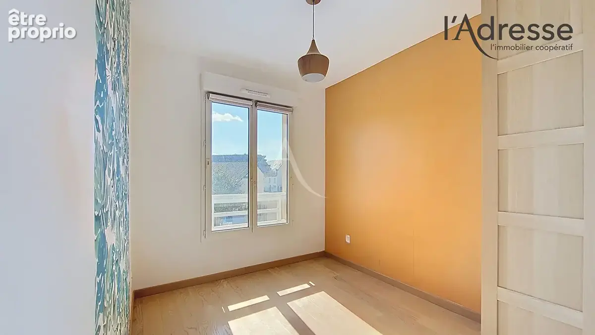 PUTEAUX/ Fusillés - Appartement 3 pièces 66m² - Loggia 5m² - 1 BOX - 2016 - photo 12