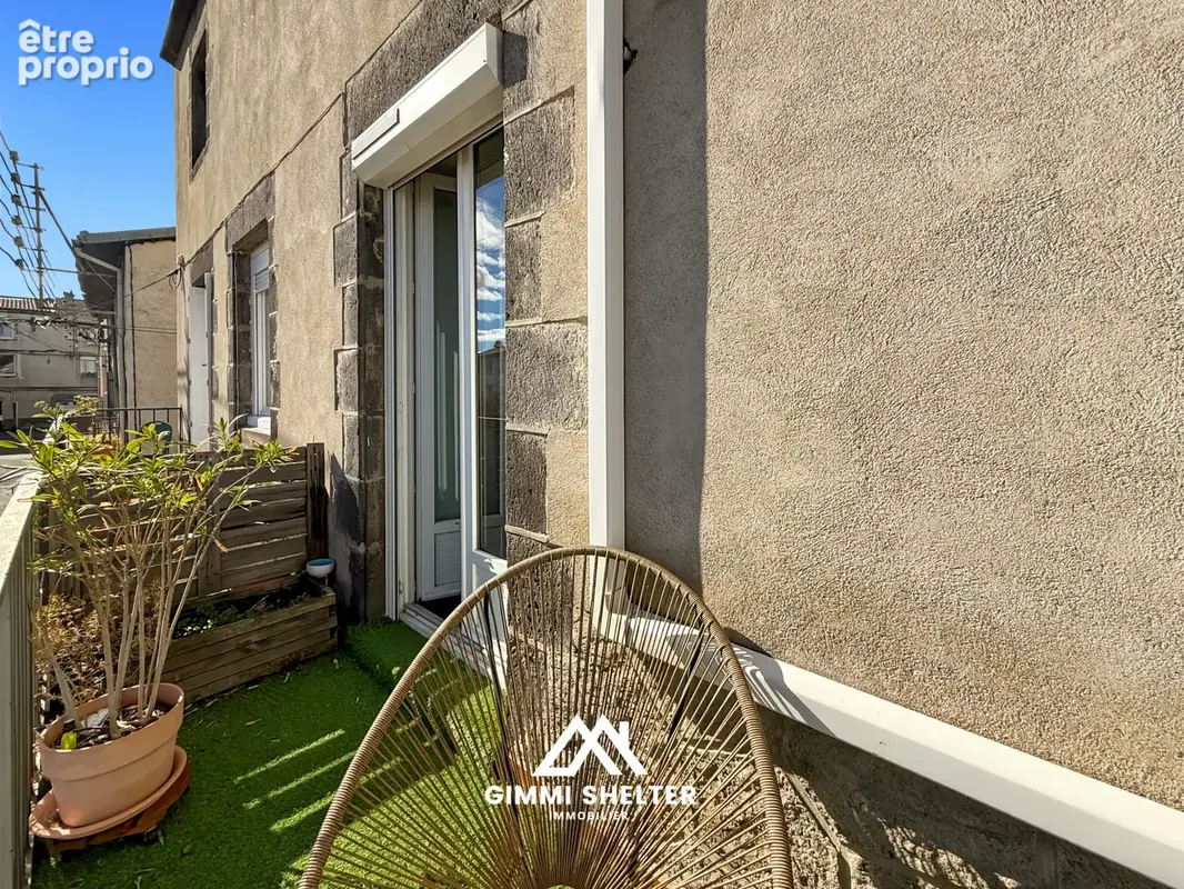 Ceyrat bourg, maison de village 82 m2, 2 chambres, balcon, PAC réversible - photo 7