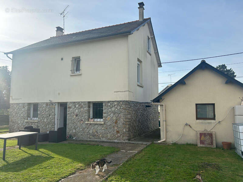 Maison à LA GUERCHE-DE-BRETAGNE