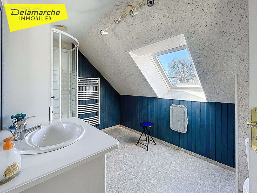 Maison à LA LANDE-D'AIROU