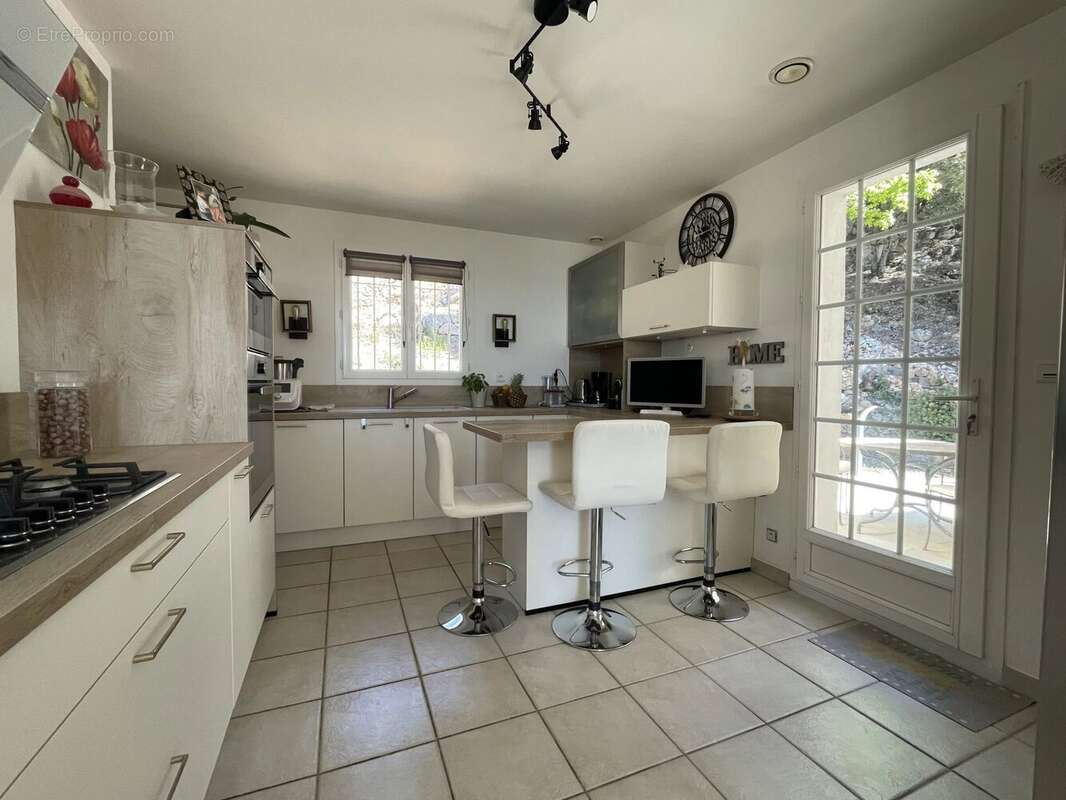 Maison à MOISSAC-BELLEVUE