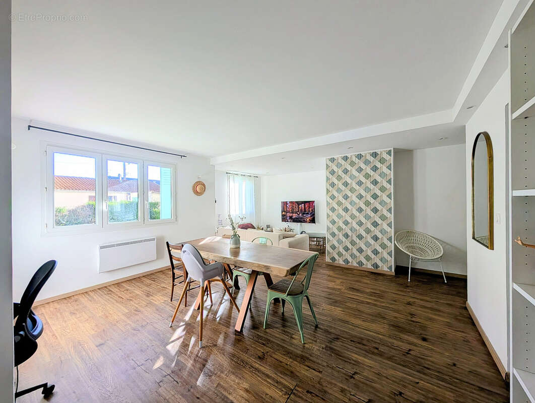 Appartement à SOUES