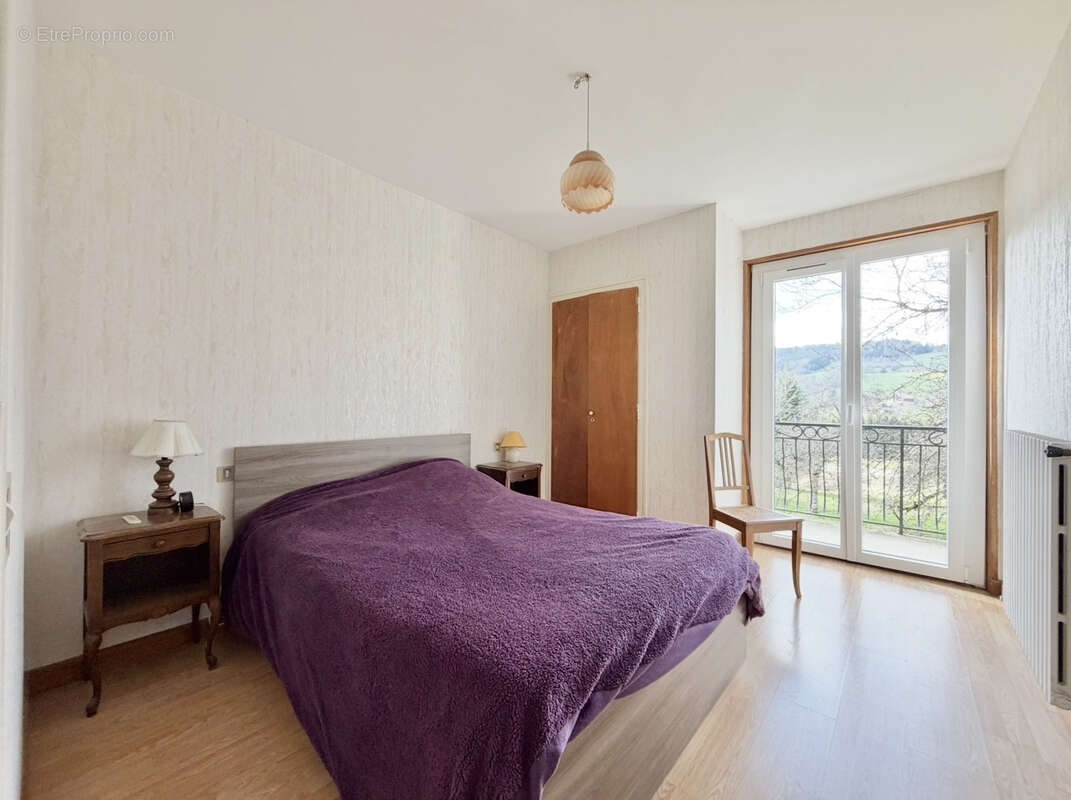 Appartement de type t3 bis de 90,7m2 a viuz en sallaz avec garage et jardin - photo 7