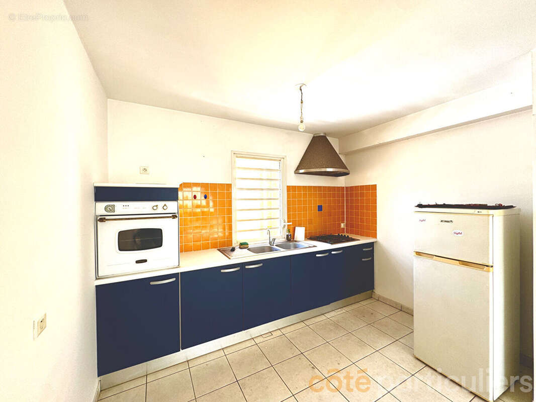 Appartement à L'ETANG-SALE