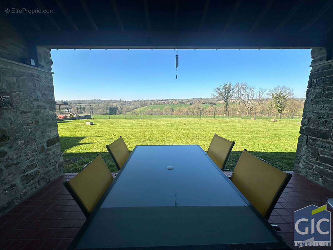 Maison à LE BENY-BOCAGE