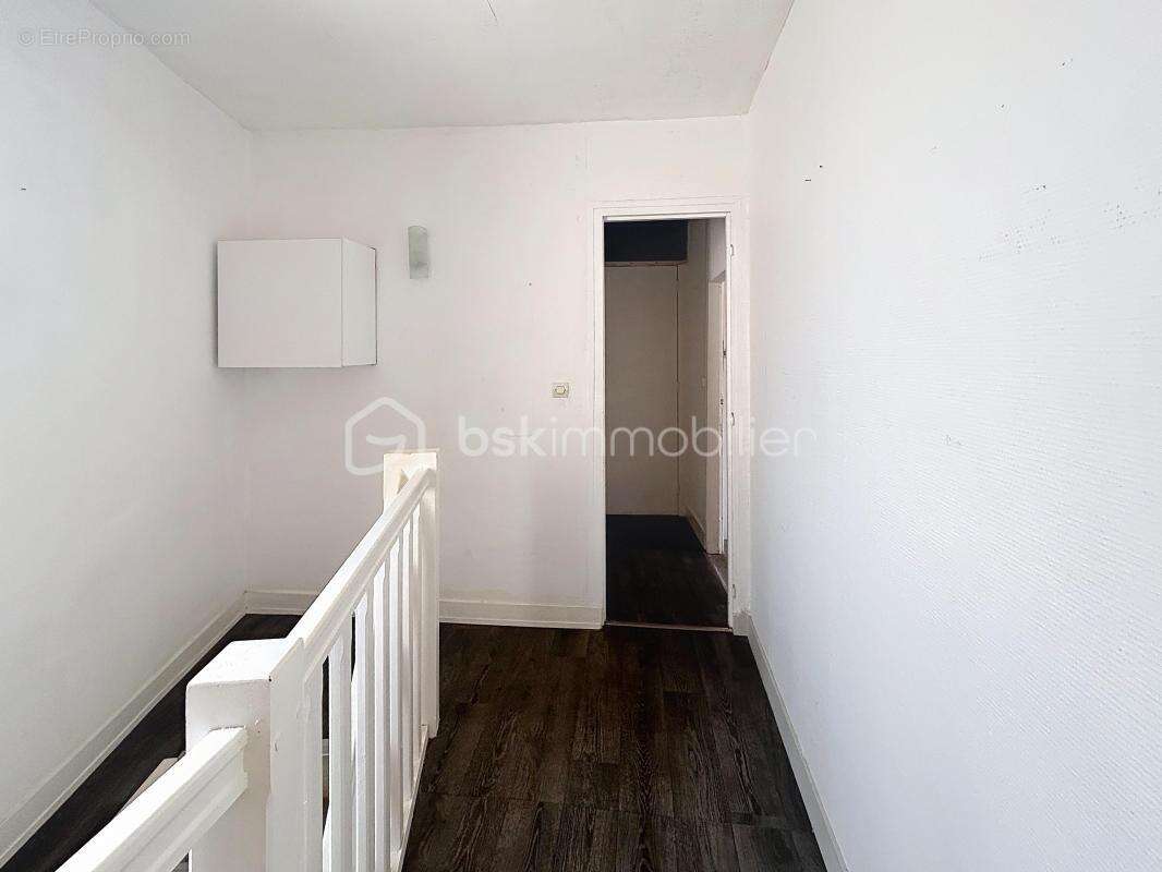 Maison 3 pièces de 77m2 à SENS (89100) - photo 6
