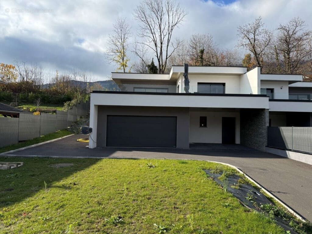 Maison à LA MOTTE-SERVOLEX