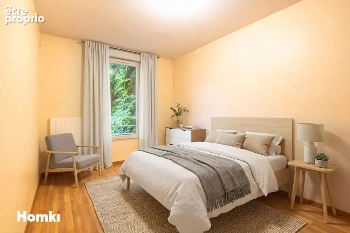 Appartement T4 de 88 m² à Grenoble 38000, Rue des 400 Couverts - photo 4