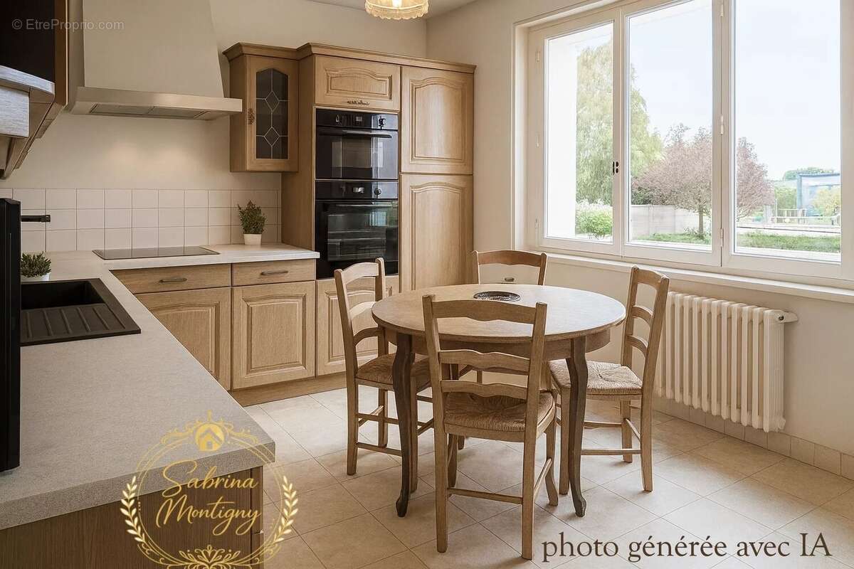 Maison à AZAY-LE-RIDEAU