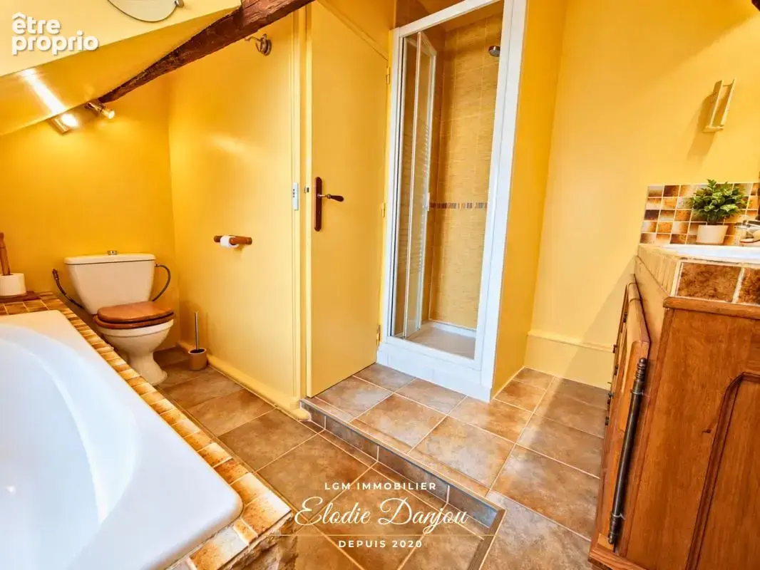 Longère de caractère – 150 m² – 4 chambres + bureau – Jardin arboré et clos de 1 300 m² – Proche Châteaudun - photo 10