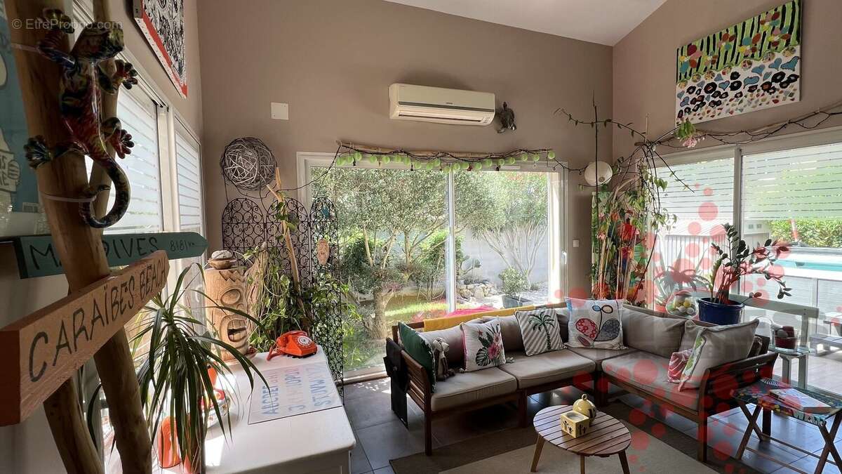 Villa d'architecte 140m² de plain-pied avec terrasse et spa - photo 4