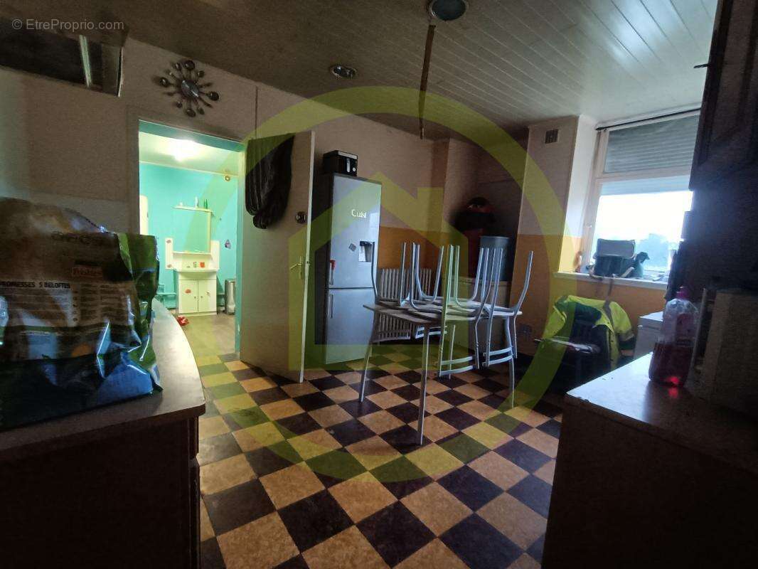 Appartement à FOURMIES