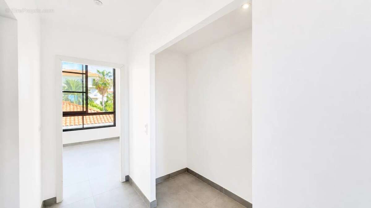 Villa de ville d'exception – Cannes cente ville 129 m² renovée - photo 10