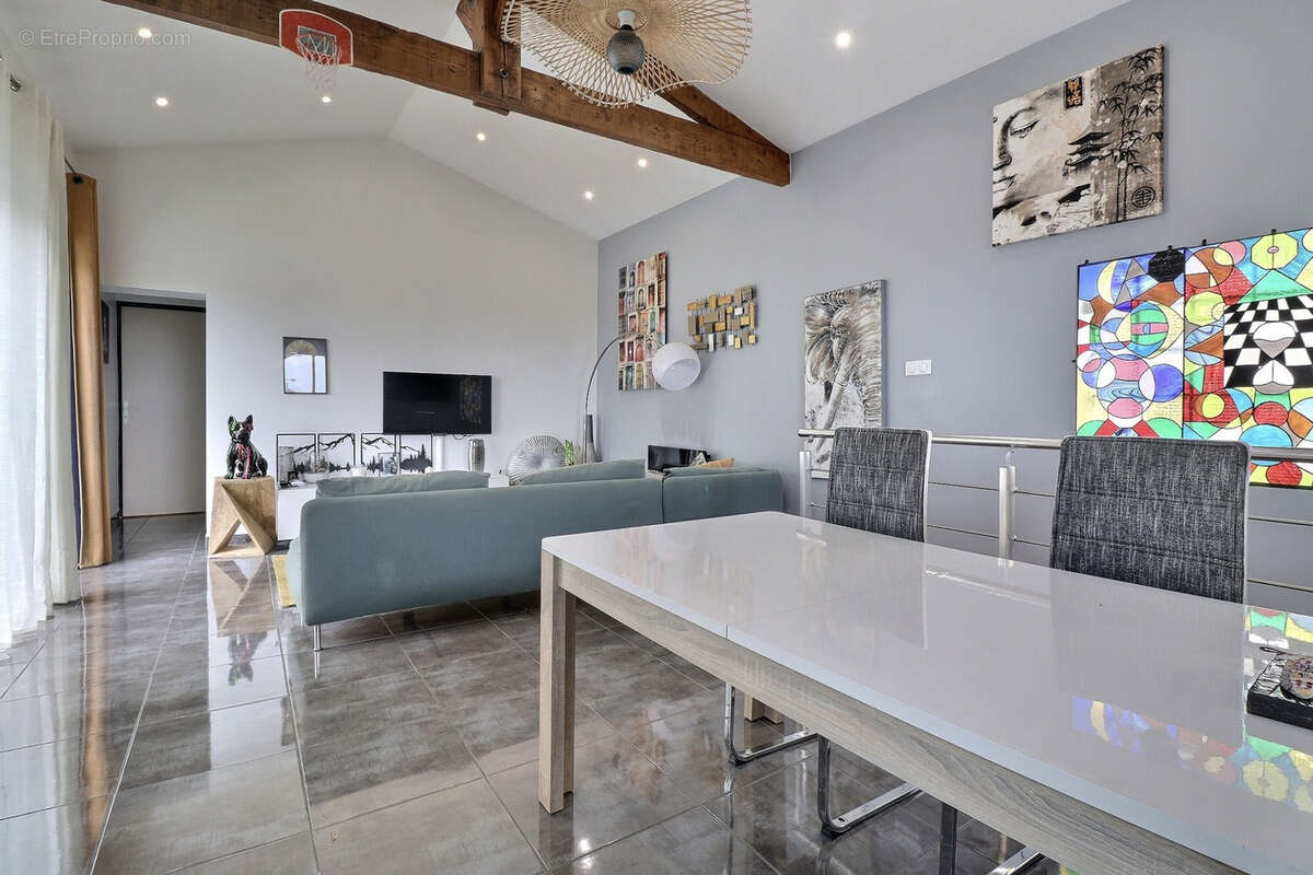 Appartement à CENON