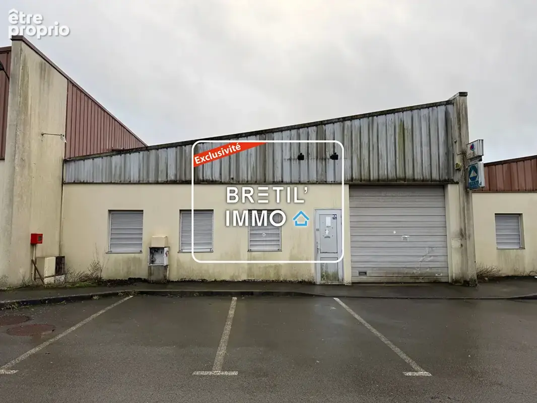 Vitre  - local industriel - a vendre - photo 4