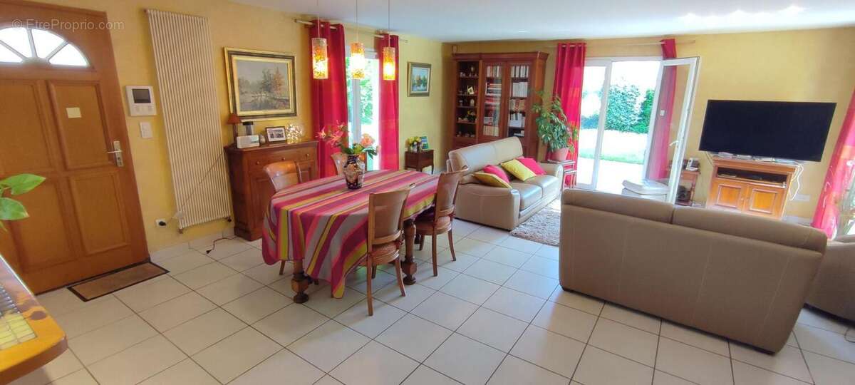 Maison à BERNAC-DEBAT