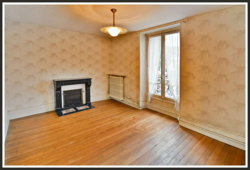 Maison à SAINT-VRAIN